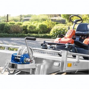 Treuil manuelle SARIS pour remorque